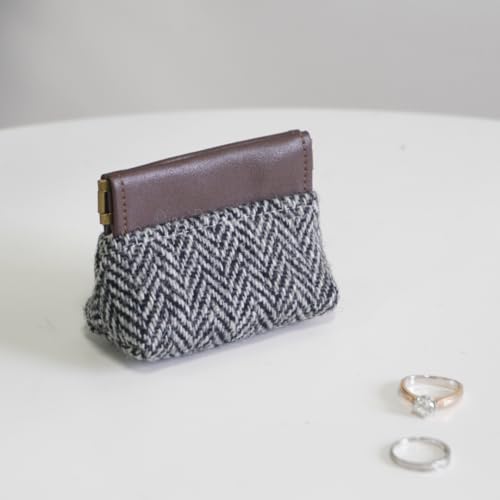 Harris Tweed Squeeze Coin Purse Wool Earbud Pouch for Women and Men Lipstick or USB Drive Holder Small Accessory Travel Pocket Bag (grey) - color: grey