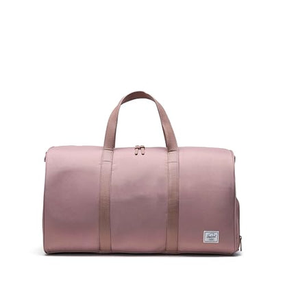 Herschel Unisex Novel Duffle - color: Ash Rose, size: Carry-on - 26.5L