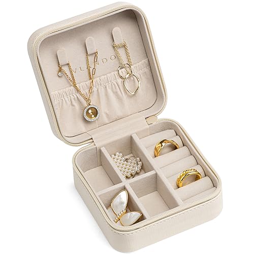 VLANDO Travel Jewelry Case, Compact Design, Necklace Hook, Anti-Tangle | Removable Dividers, Waterproof PU Leather, Scratch-Resistant Lining, Portable Storage for Rings, Earrings, Necklace，Bracelet - color: B.Beige