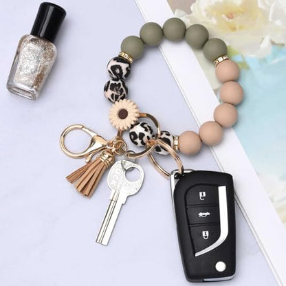 BAOSIWA Silicone Beaded Keychain Wristlet Key Ring Bracelet Cute Car Key Chain Holder for Women Girls - color: Daisy Leopard
