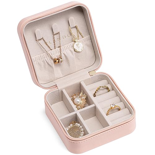 VLANDO Travel Jewelry Case, Compact Design, Necklace Hook, Anti-Tangle | Removable Dividers, Waterproof PU Leather, Scratch-Resistant Lining, Portable Storage for Rings, Earrings, Necklace, Bracelet - color: A.Pink