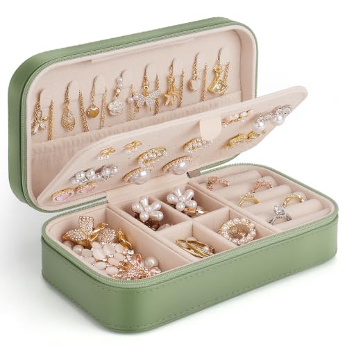 DesignSter Travel Jewelry Box, PU Leather Portable Jewelry Case, Small Jewelry Boxes for Gifts, Travel Jewelry Organizer for Women Rings Earrings Necklaces Bracelets (Avocado Green) - color: Avocado Green