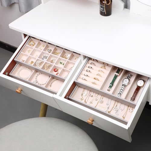 LANDICI 4-Piece Stackable PU Leather Jewelry Organizer Trays, Grey | Four stackable PU leather trays with flannel lining, ring rolls, necklace hooks and removable dividers for customized storage - color: Grey