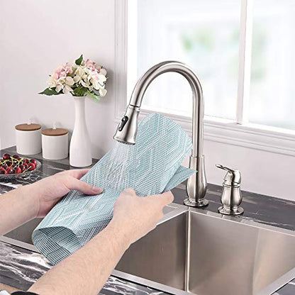 Aofmee Placemats Set of 6, Heat Resistant Place Mats, Washable Durable PVC Table Mats, Woven Vinyl Plastic Placemats for Dining Table, Non-Slip Stain Resistant Kitchen Table Placemats, Easy to Clean - color: Blue, size: Set of 6